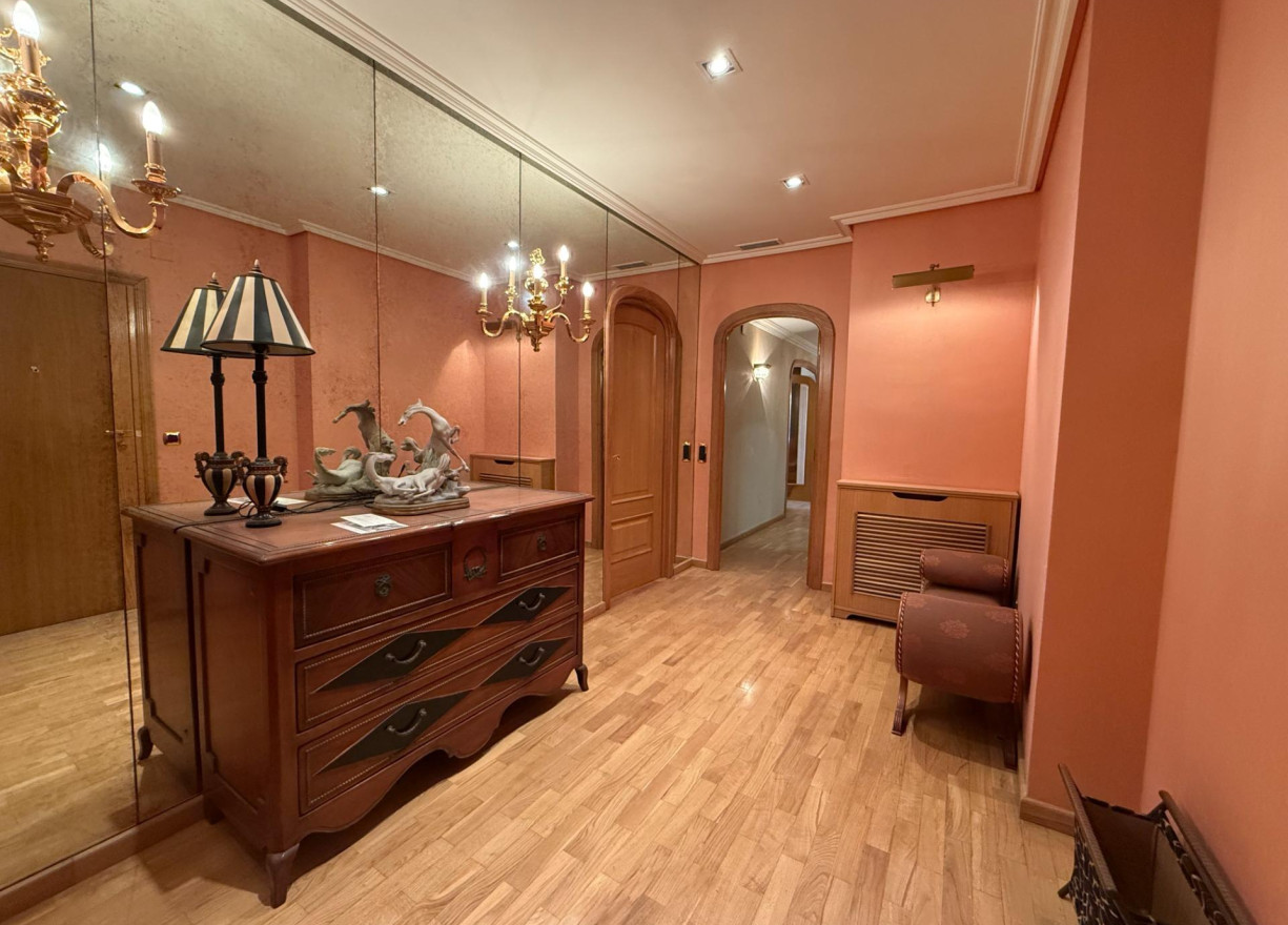 Long time Rental - Flat - Valencia - Sant Francesc