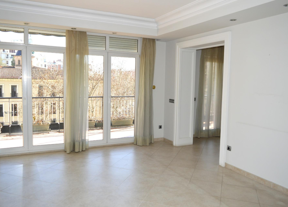 Long time Rental - Flat - Valencia - Sant Francesc