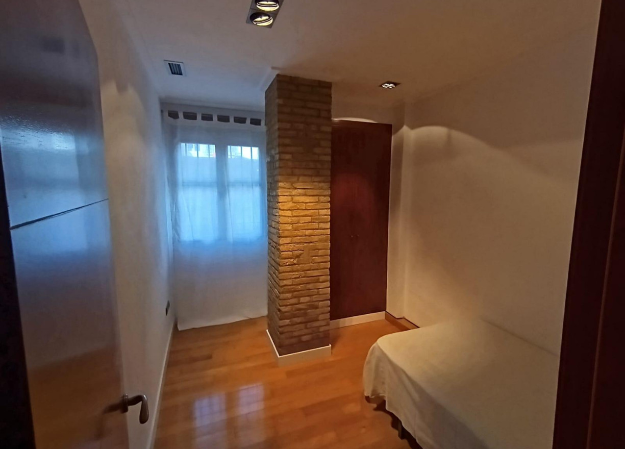 Long time Rental - Flat - Valencia - Sant Francesc