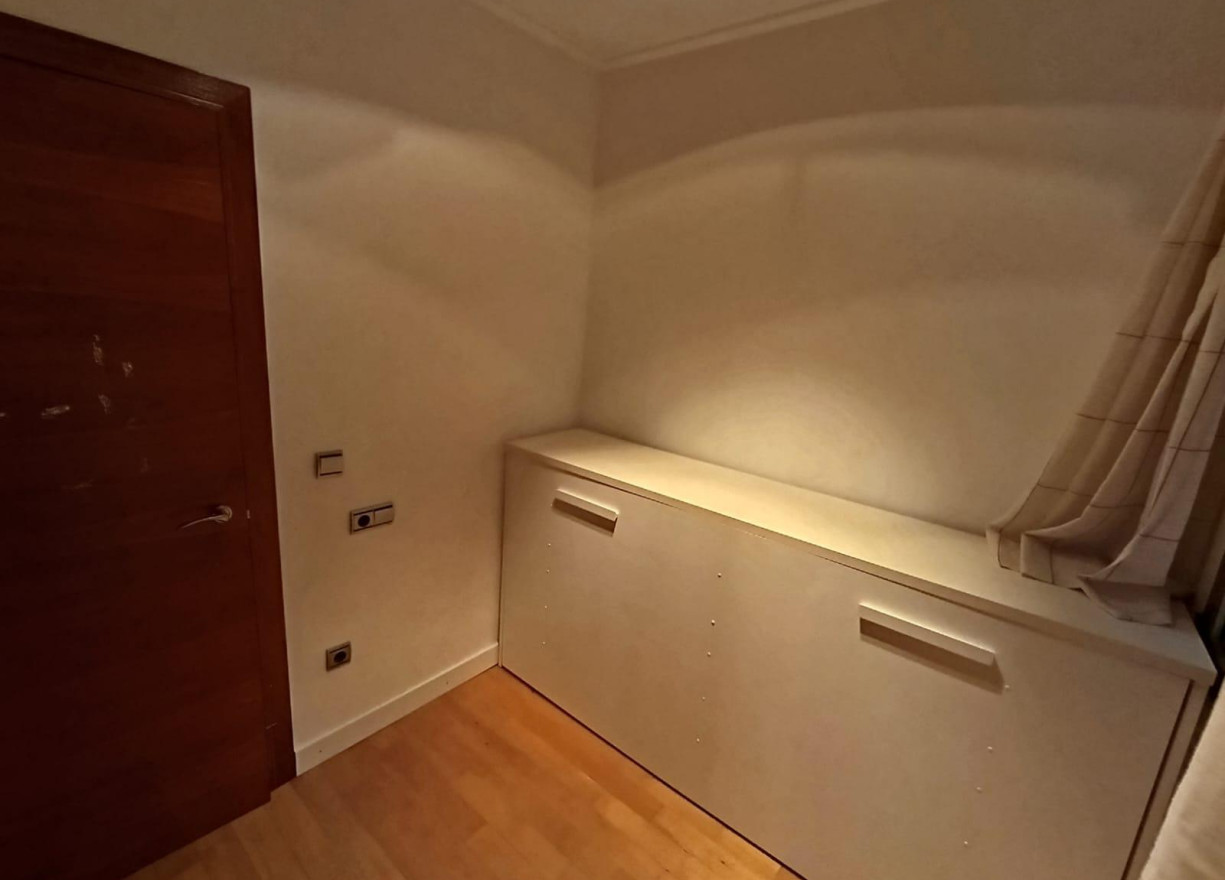 Long time Rental - Flat - Valencia - Sant Francesc