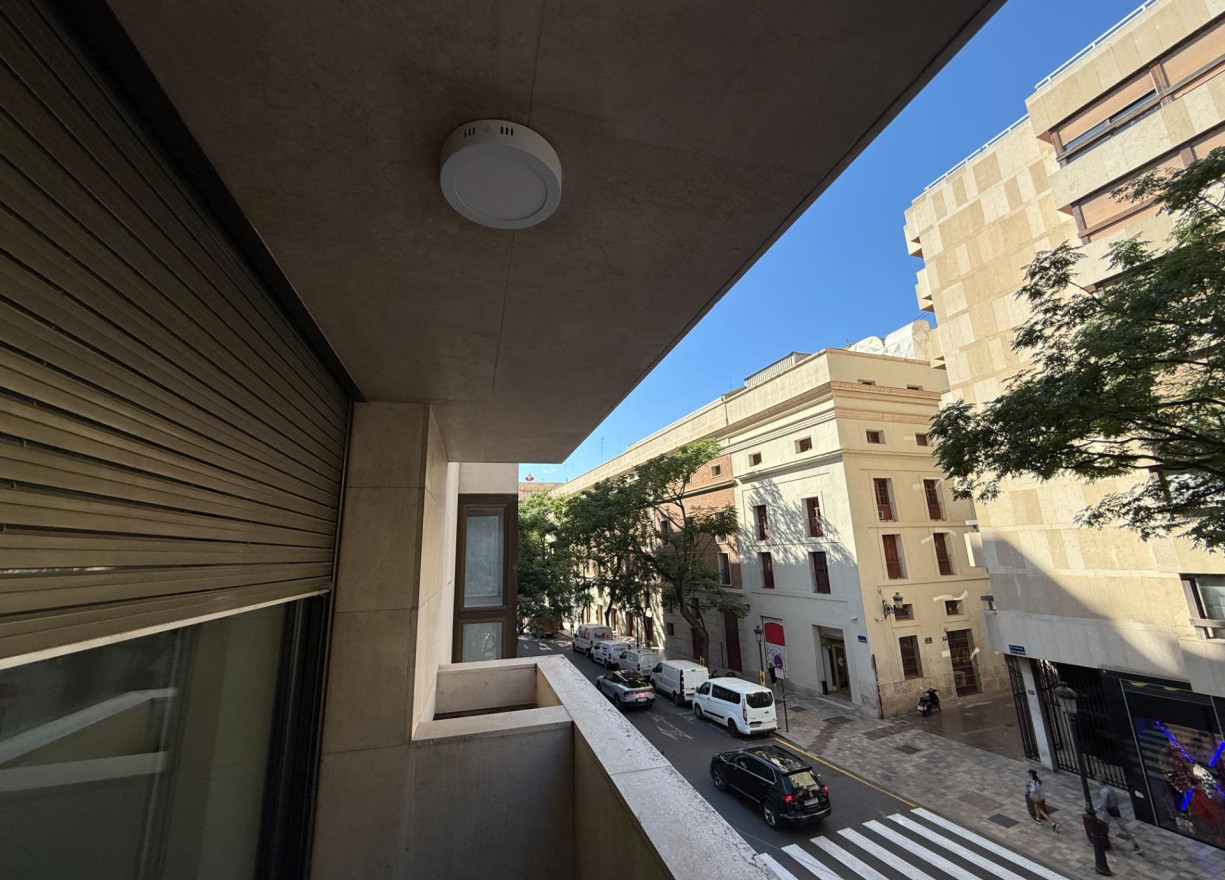 Long time Rental - Flat - Valencia - Sant Francesc