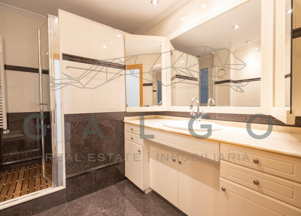 Long time Rental - Flat - Valencia - Sant Francesc