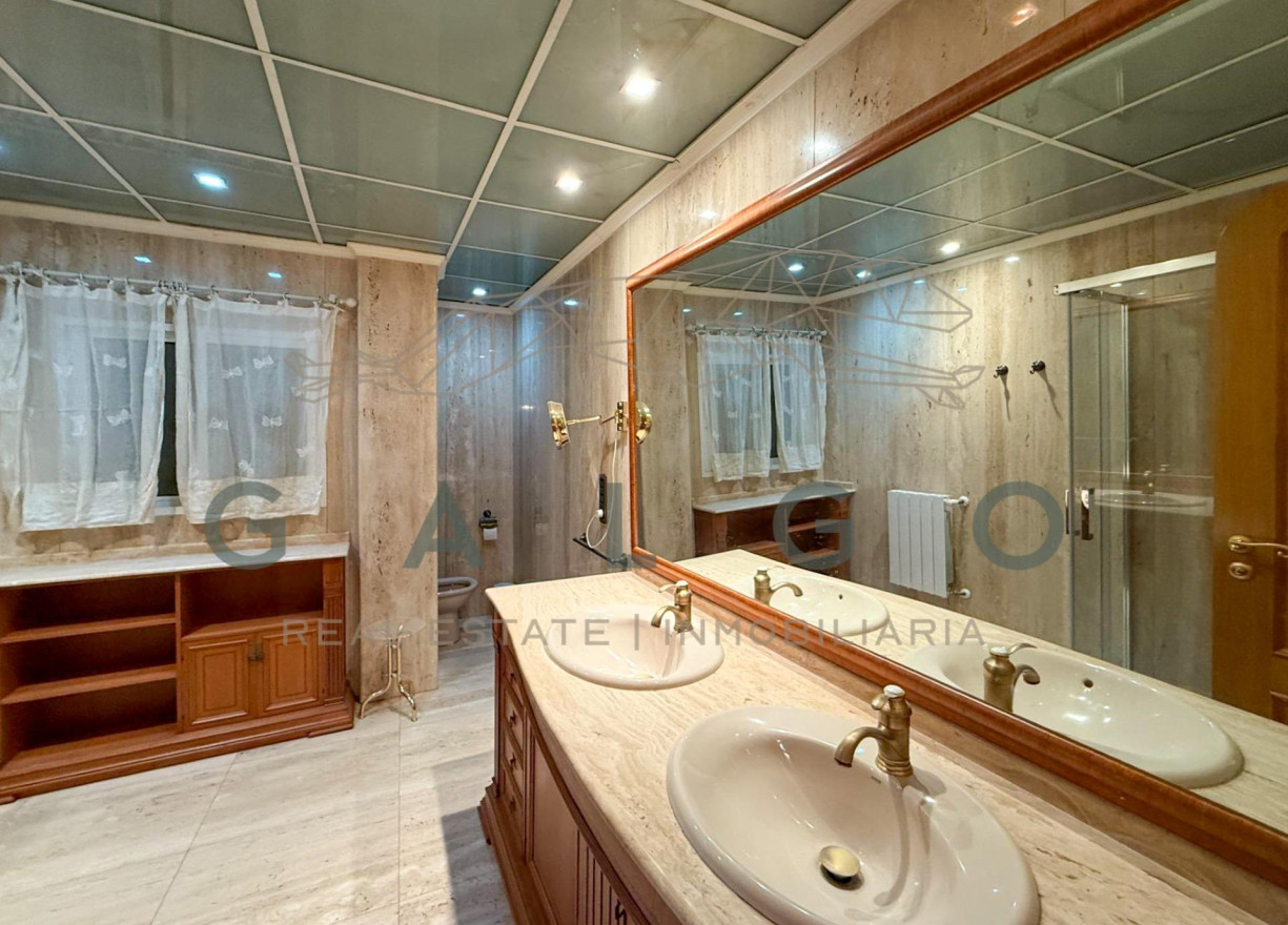Long time Rental - Flat - Valencia - Sant Francesc