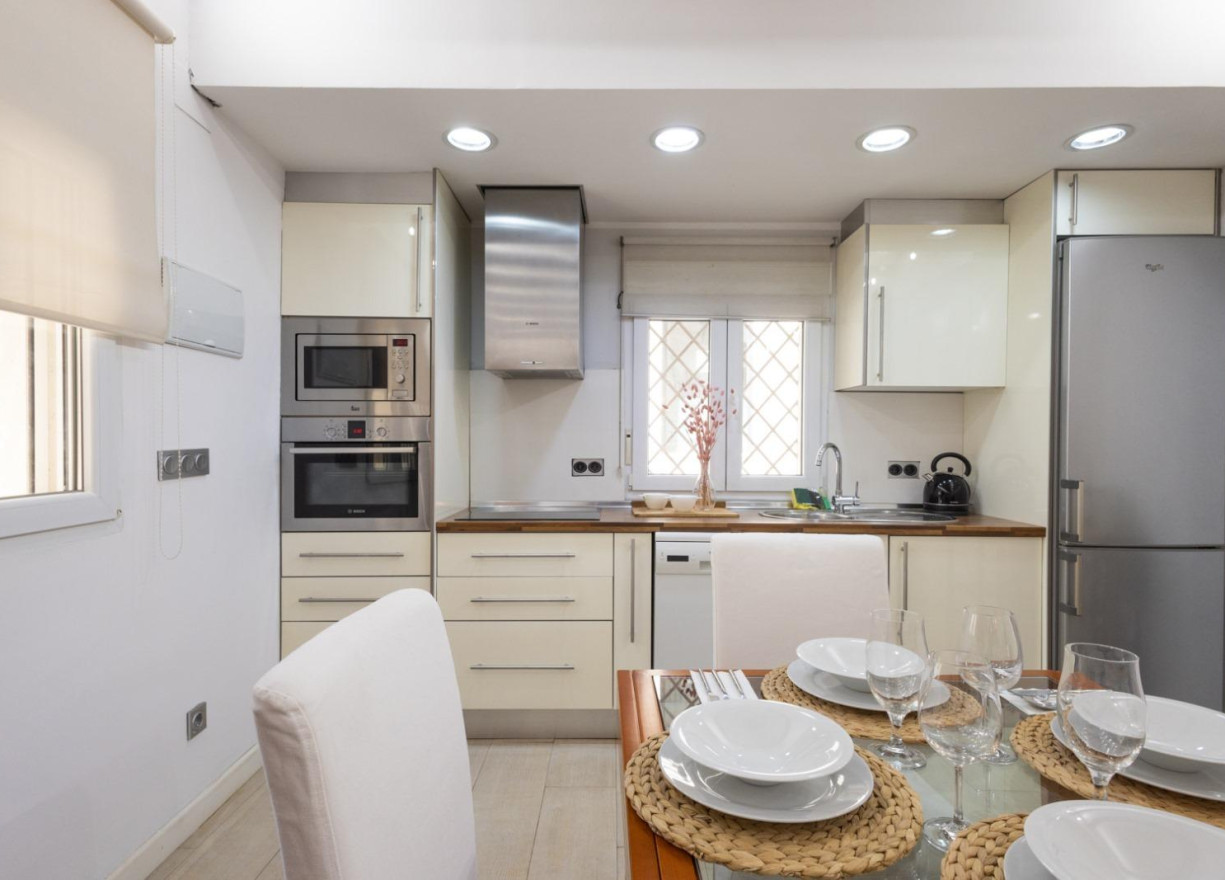 Long time Rental - Ground floor - Valencia - Ciutat Vella