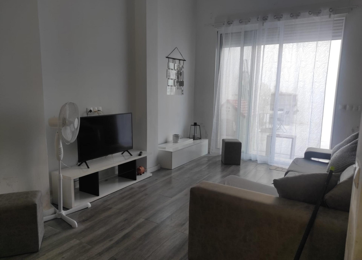 Long time Rental - House - Valencia - Torrefiel