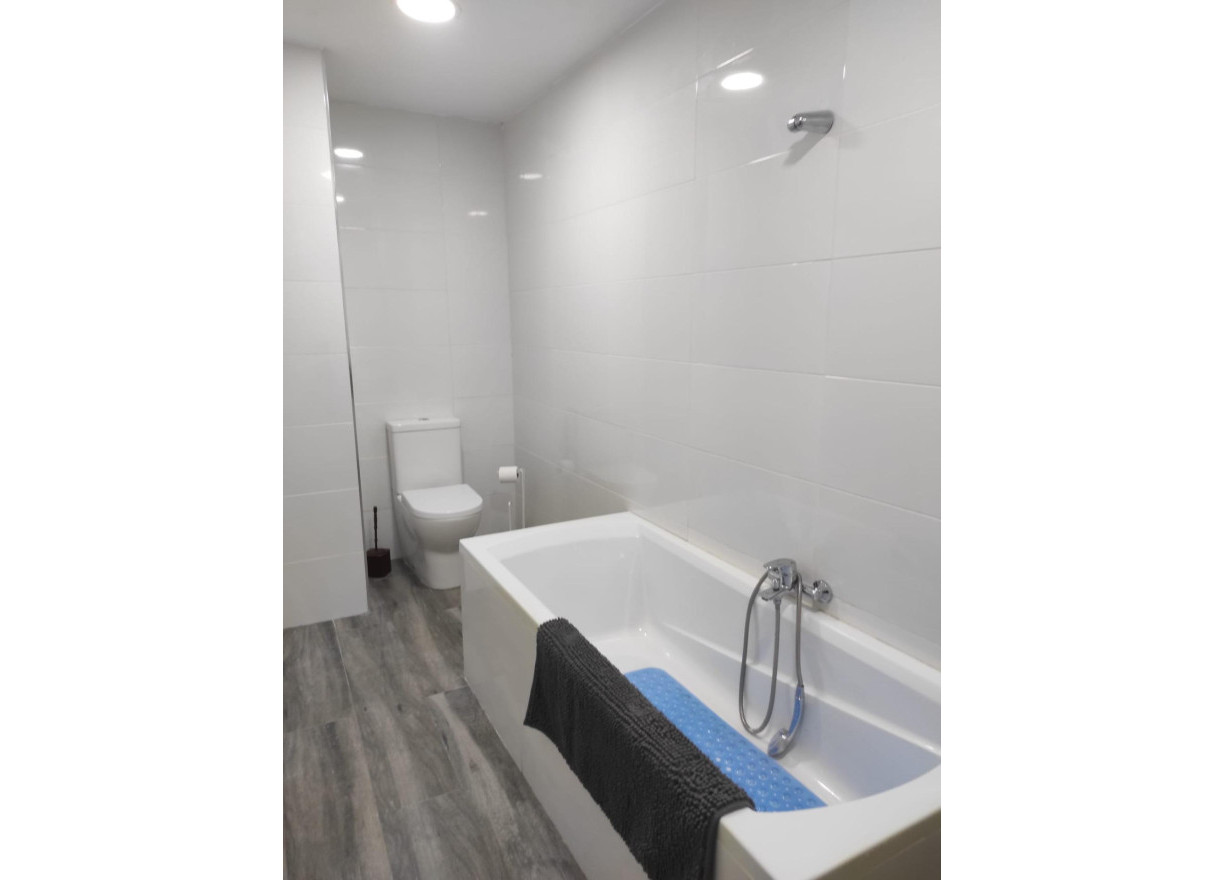 Long time Rental - House - Valencia - Torrefiel