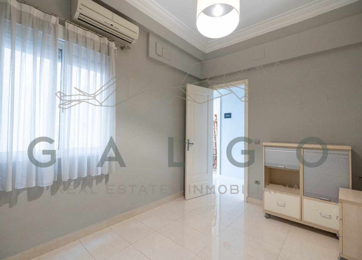 Long time Rental - Office - Valencia - Arrancapins