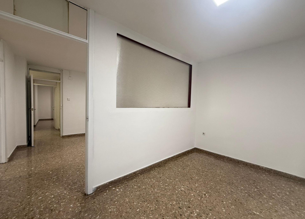 Long time Rental - Office - Valencia - Centro - Sant Francesc