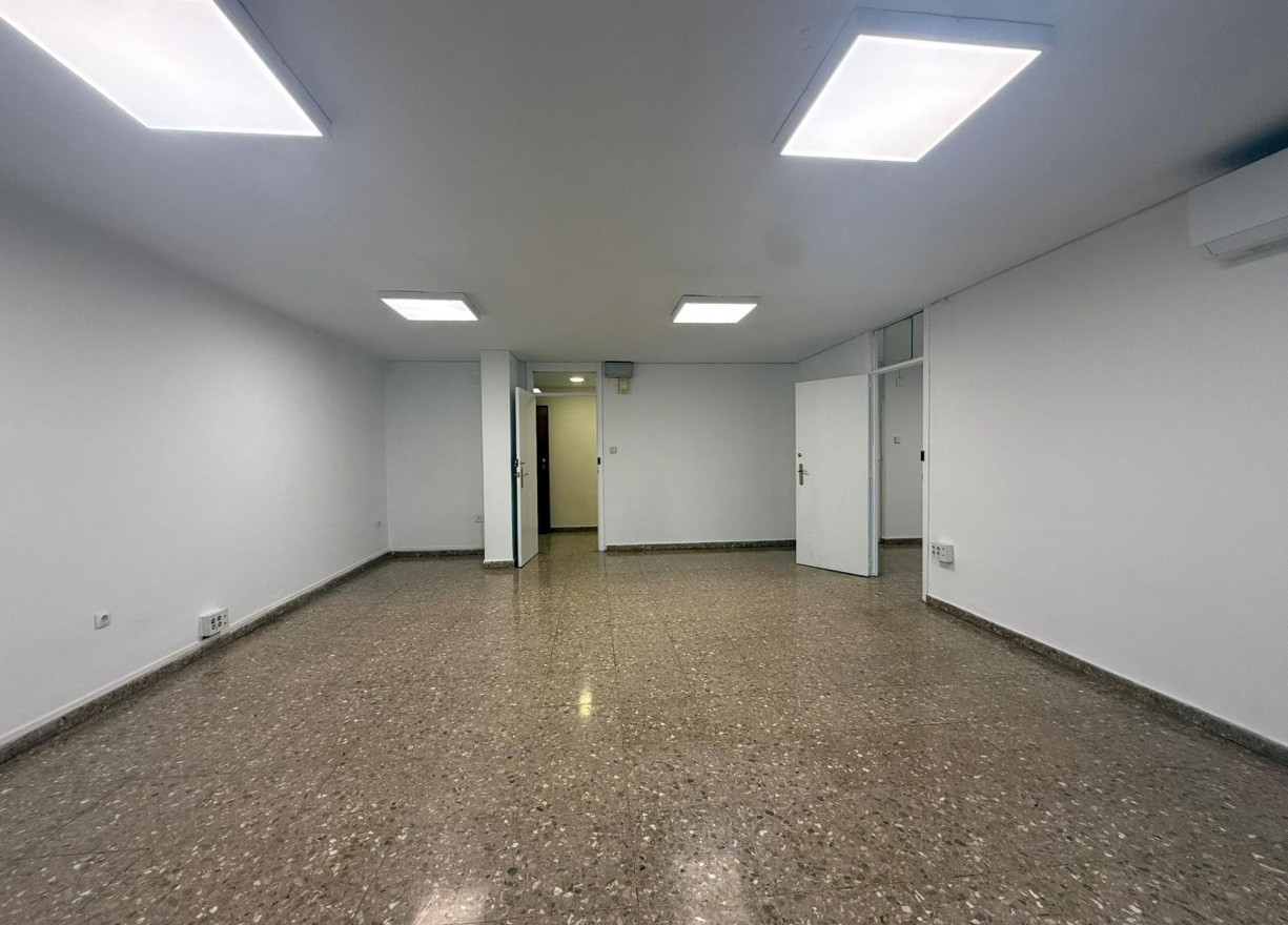 Long time Rental - Office - Valencia - Centro - Sant Francesc