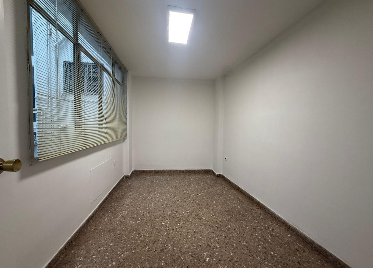 Long time Rental - Office - Valencia - Centro - Sant Francesc