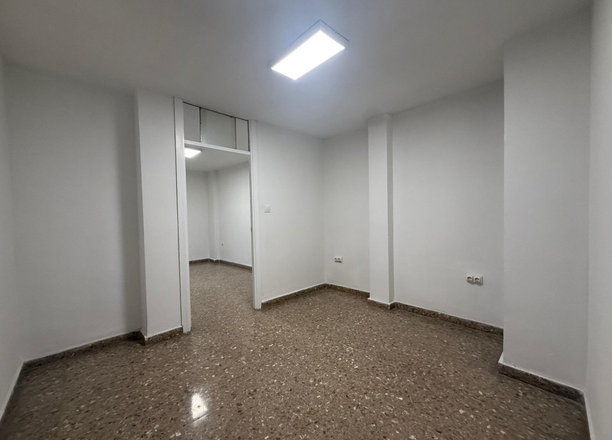 Long time Rental - Office - Valencia - Centro - Sant Francesc