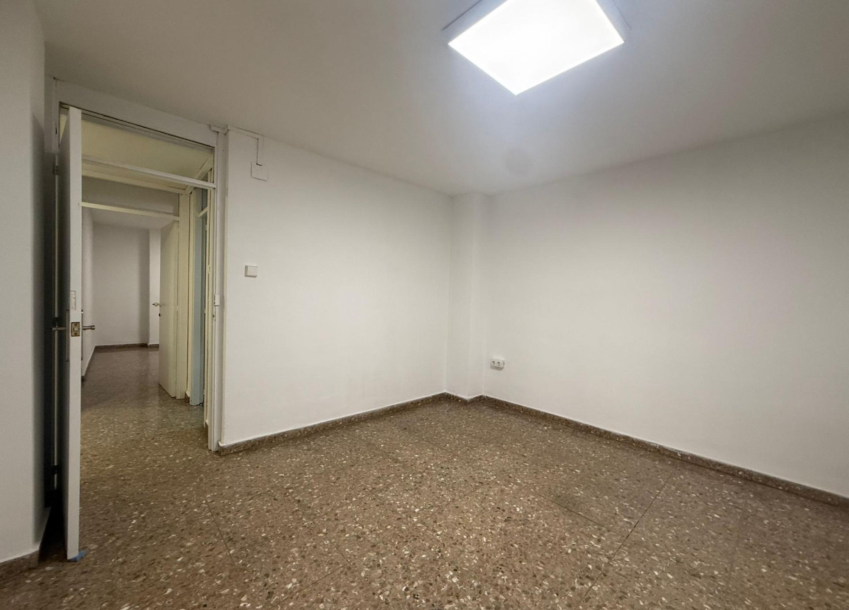 Long time Rental - Office - Valencia - Centro - Sant Francesc