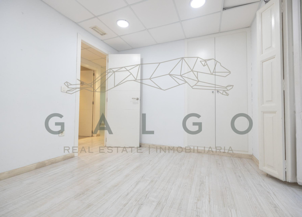Long time Rental - Office - Valencia - Sant Francesc