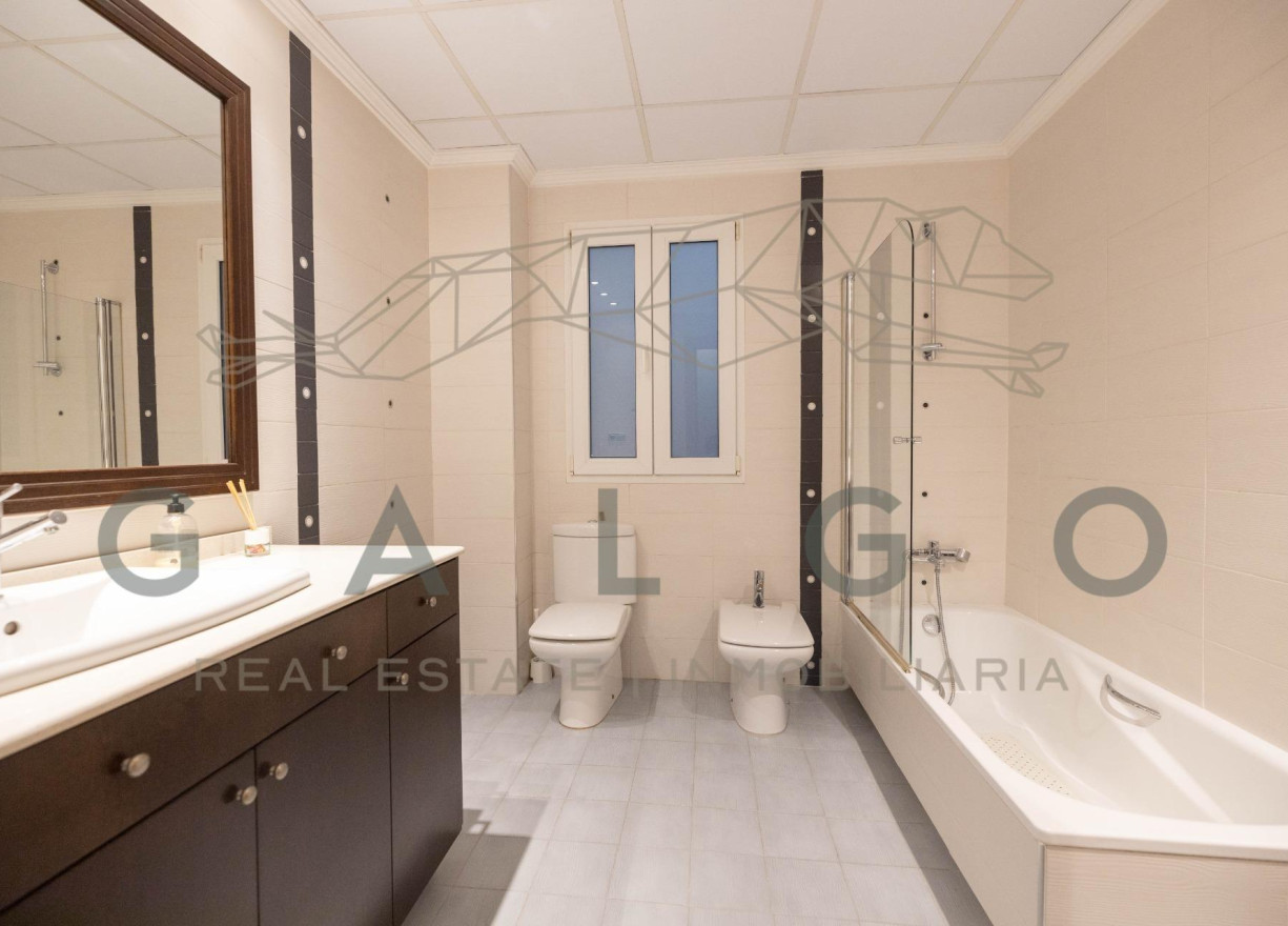 Long time Rental - Office - Valencia - Sant Francesc