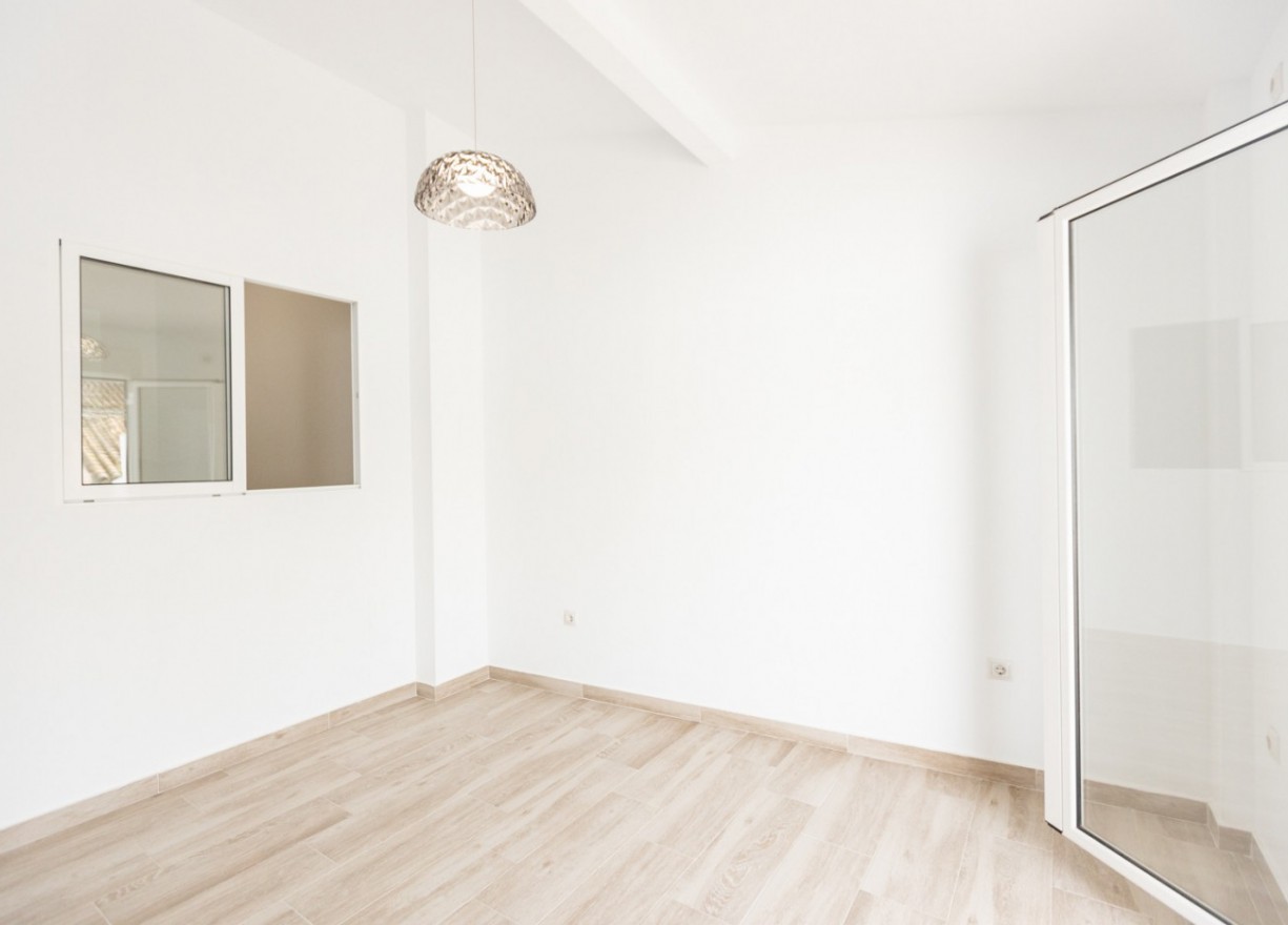 Long time Rental - Villa - Valencia - Benicalap