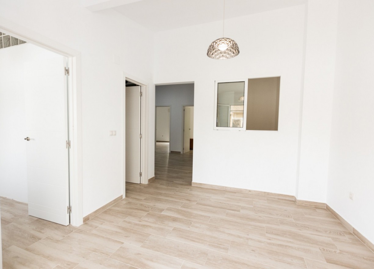 Long time Rental - Villa - Valencia - Benicalap