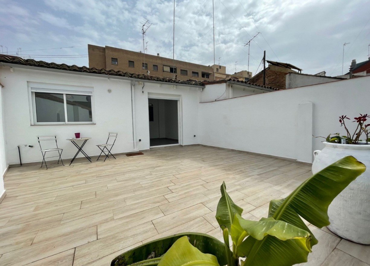 Long time Rental - Villa - Valencia - Benicalap