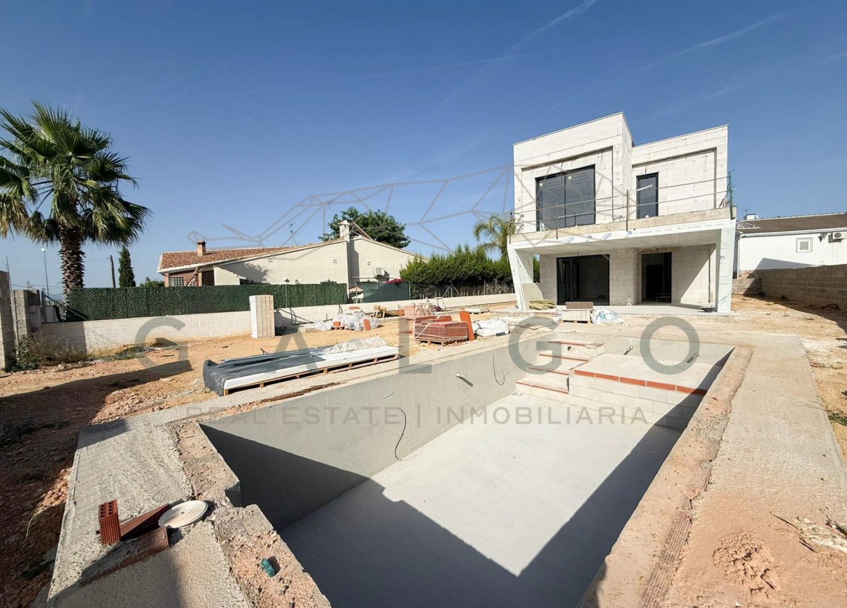 New Build - Villa - Chiva - - Cumbres de Calicanto - Santo Domingo