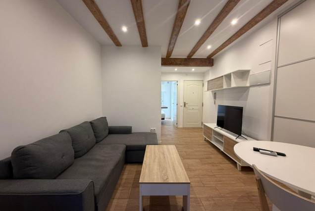 Piso - Alquiler a largo plazo - Valencia - Russafa