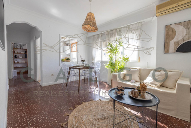 Piso - Venta - Valencia -
                Nou Moles