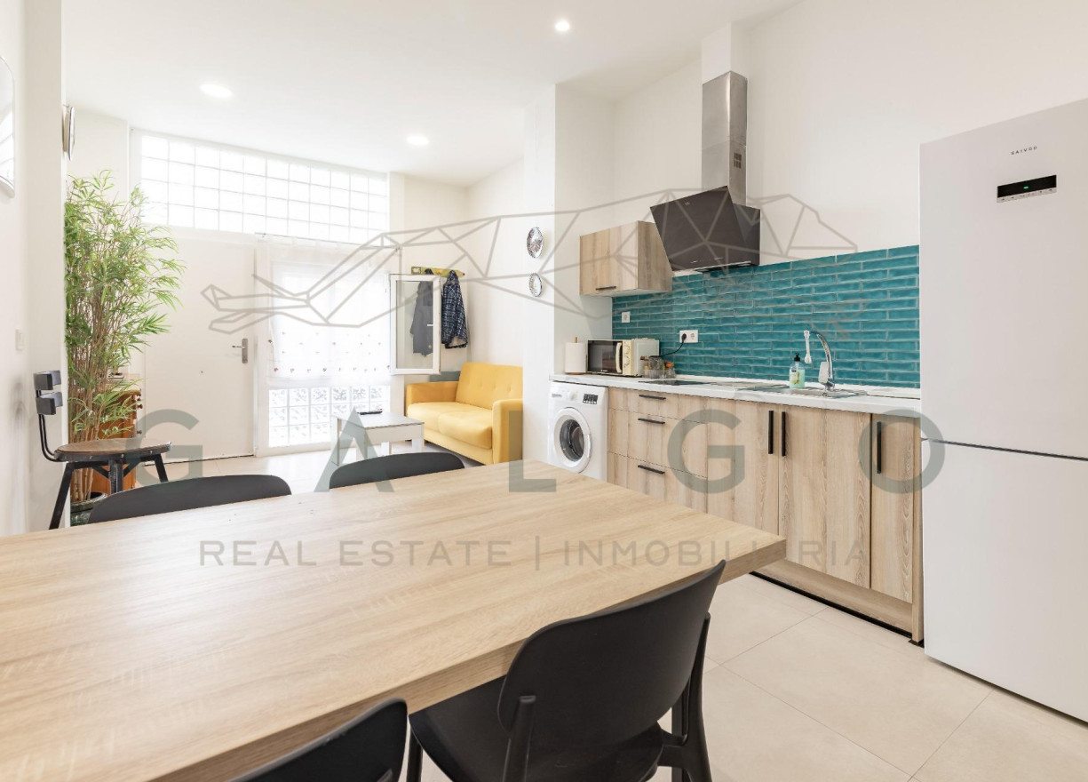 Revente - Begane grond - Valencia - Natzaret