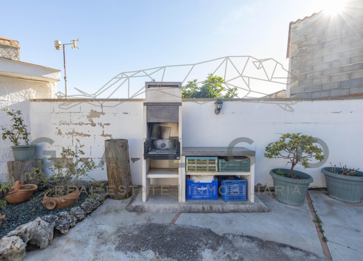 Revente - Casa de Pueblo - Chulilla - Urbanizacion la ermita 1