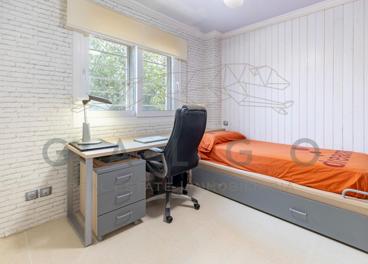 Revente - Chalet - Godella - URB. CAMPOLIVAR