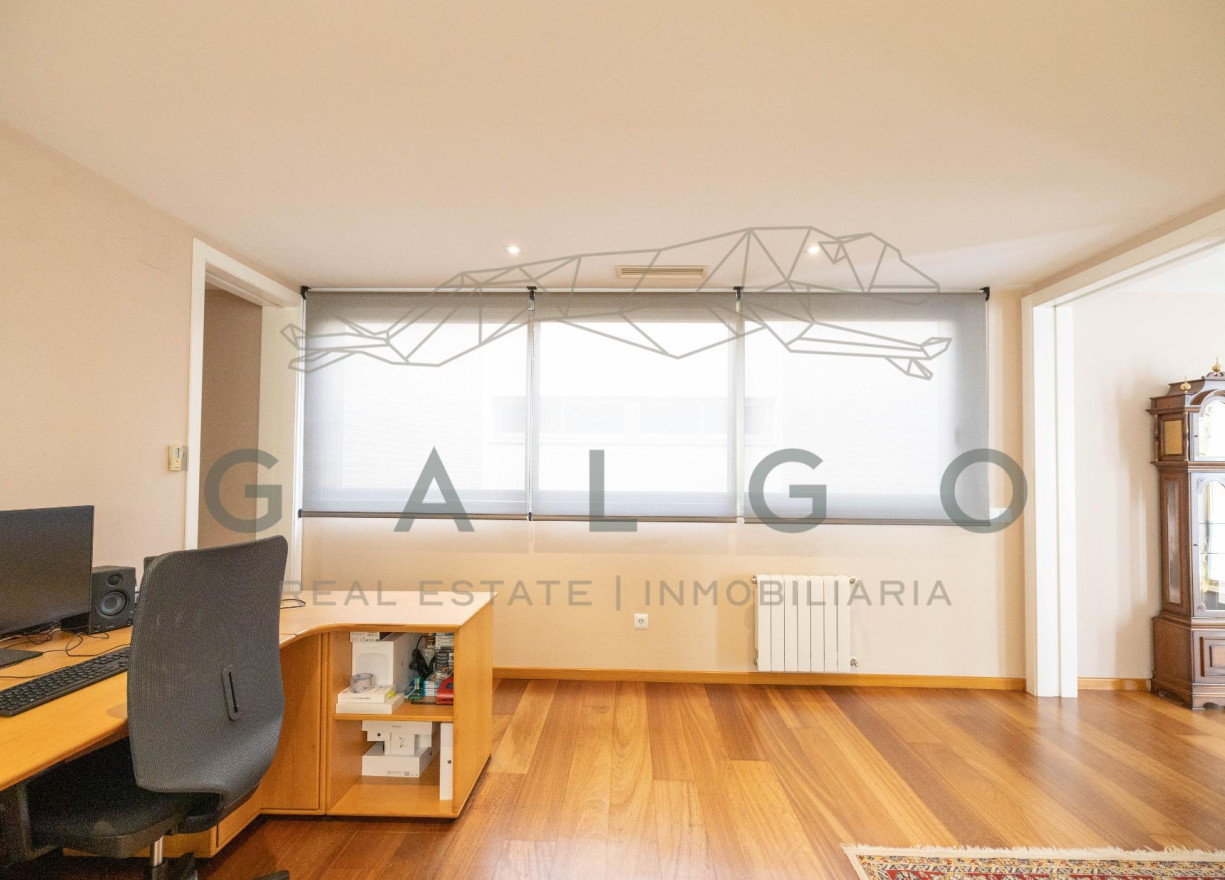 Revente - Chalet - L'Eliana - URB. ENTREPINOS