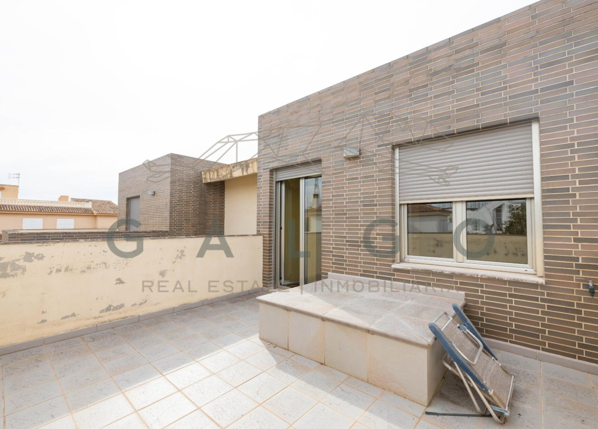 Revente - Chalet - L'Eliana - URB. ENTREPINOS