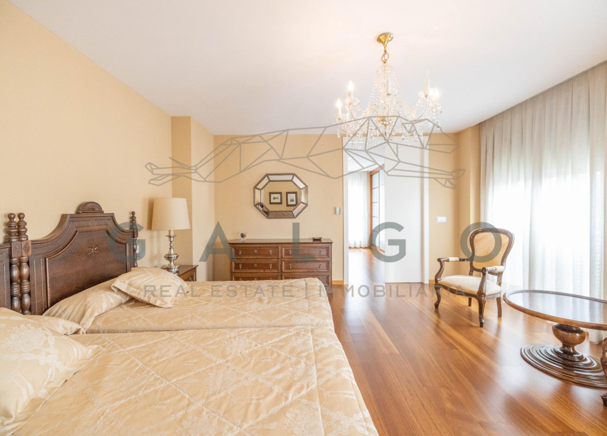 Revente - Chalet - L'Eliana - Urb. Entrepins