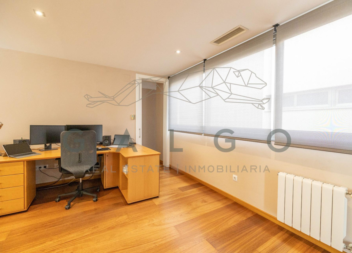 Revente - Chalet - L'Eliana - Urb. Entrepins