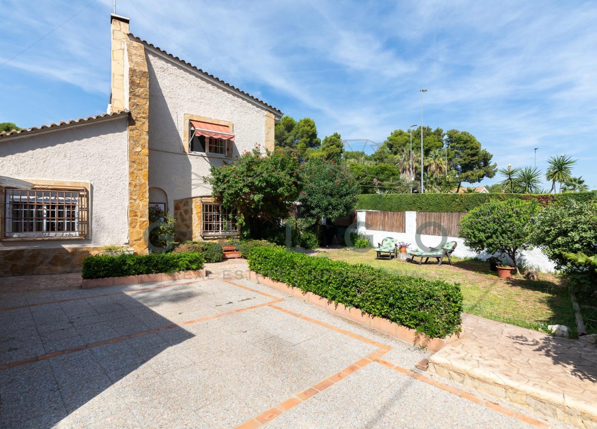 Revente - Chalet - Paterna - LA CAÑADA