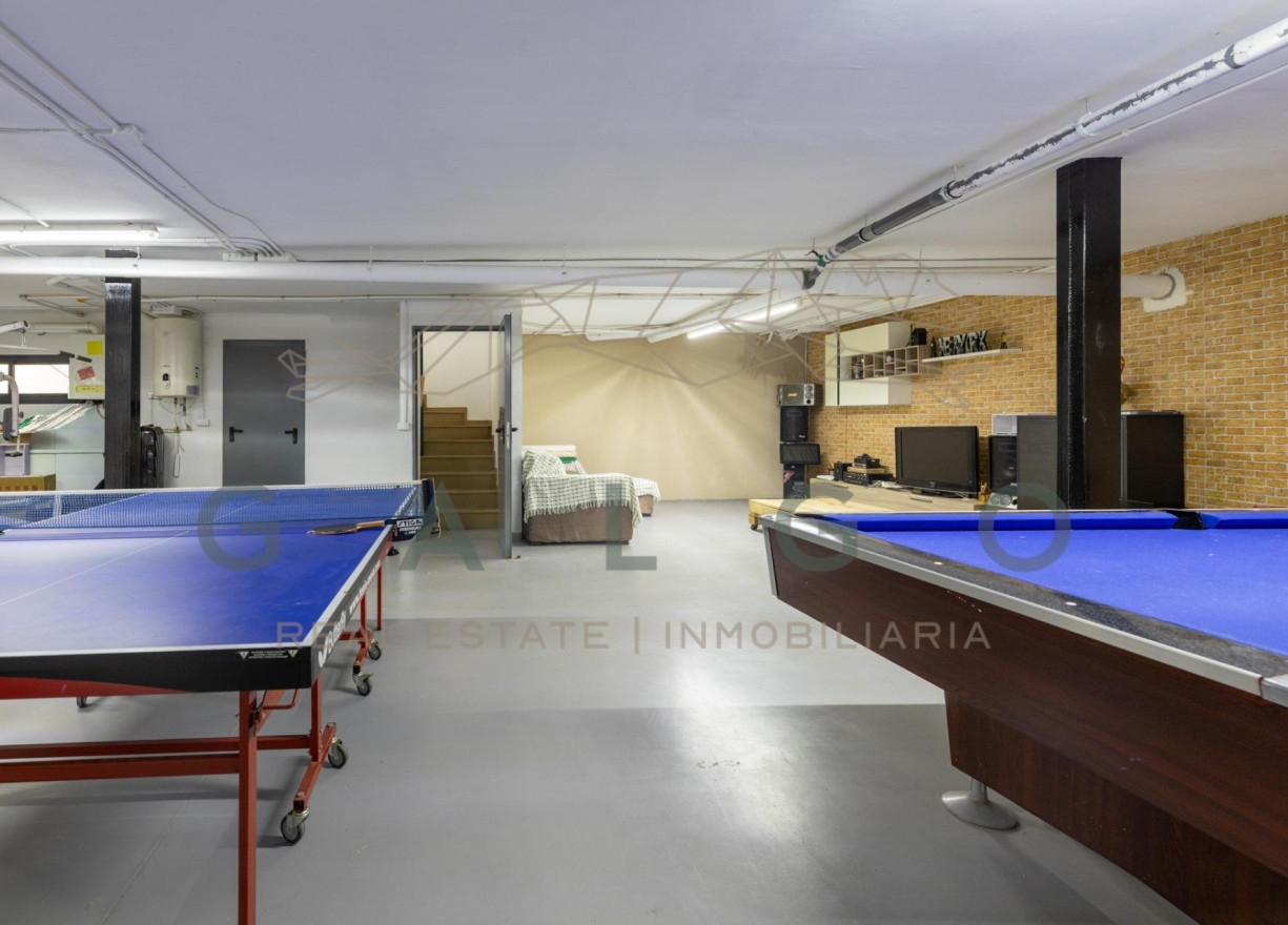 Revente - Chalet - San Antonio de Benageber - Urbanizacion montsano