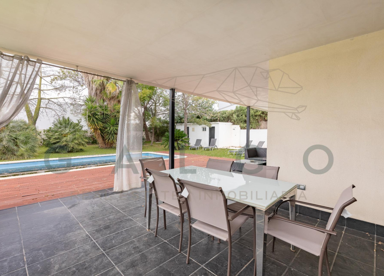 Revente - Luxe Villa - Godella - Nueva Santa Barbara