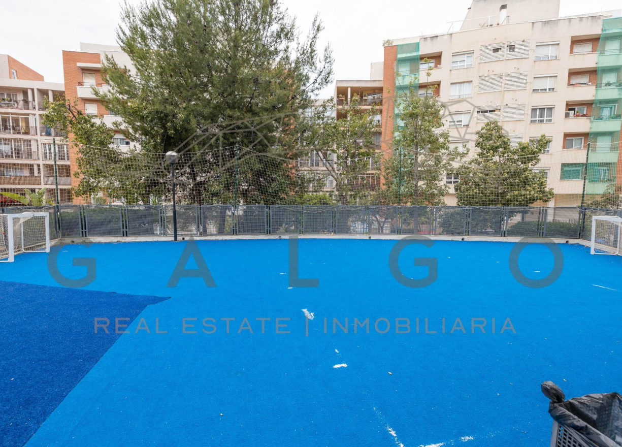 Revente - Vloer - Paterna - Valterna