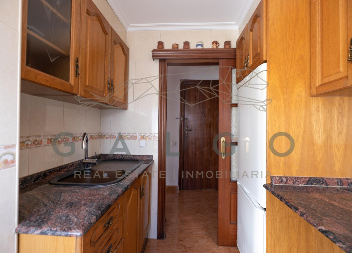 Revente - Vloer - Valencia - Camins al Grau