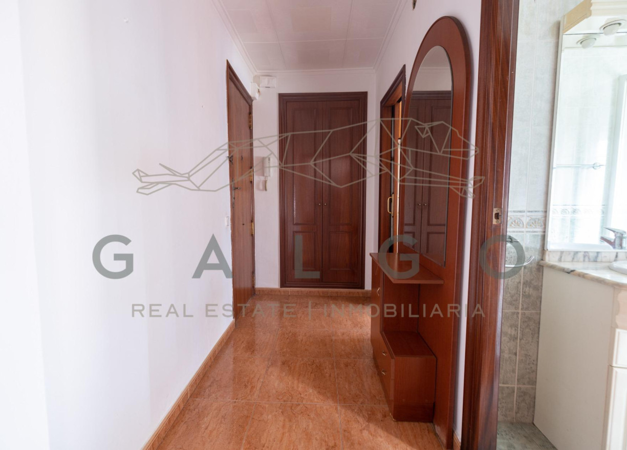 Revente - Vloer - Valencia - Camins al Grau