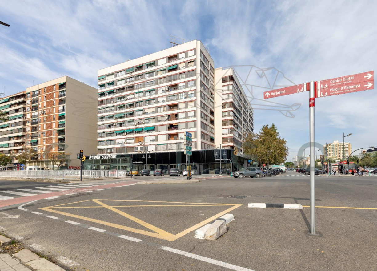 Revente - Vloer - Valencia - Campanar