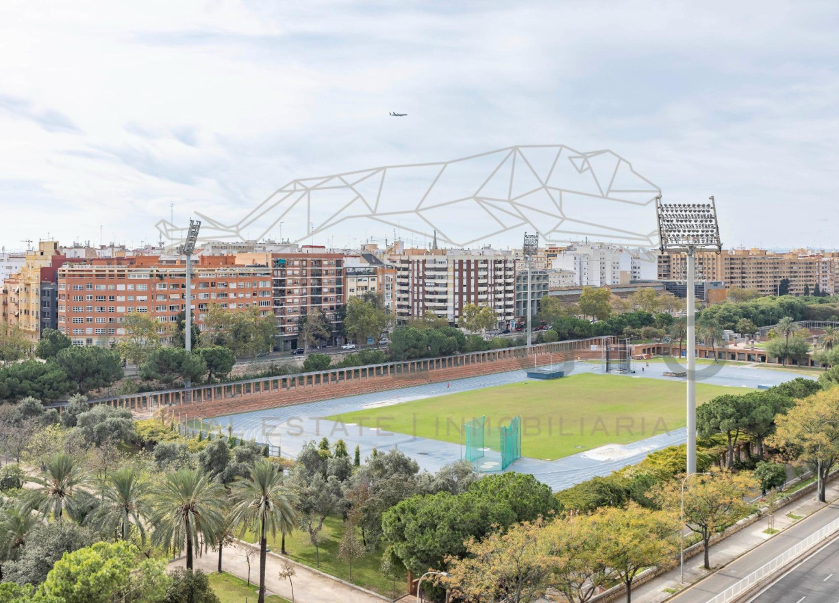 Revente - Vloer - Valencia - Campanar