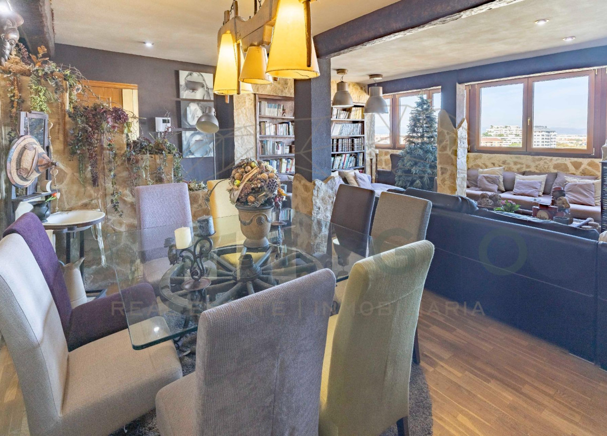 Revente - Vloer - Valencia - Ciutat Universitaria - Universidades