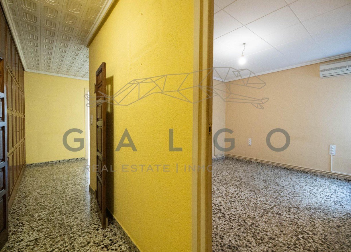 Revente - Vloer - Valencia - La Petxina