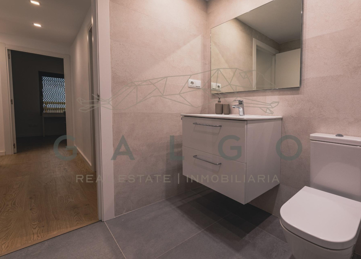 Revente - Vloer - Valencia - Mestalla