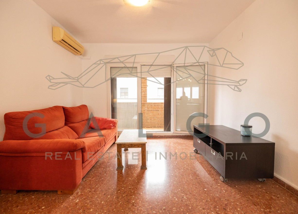 Revente - Vloer - Valencia - Nou Moles