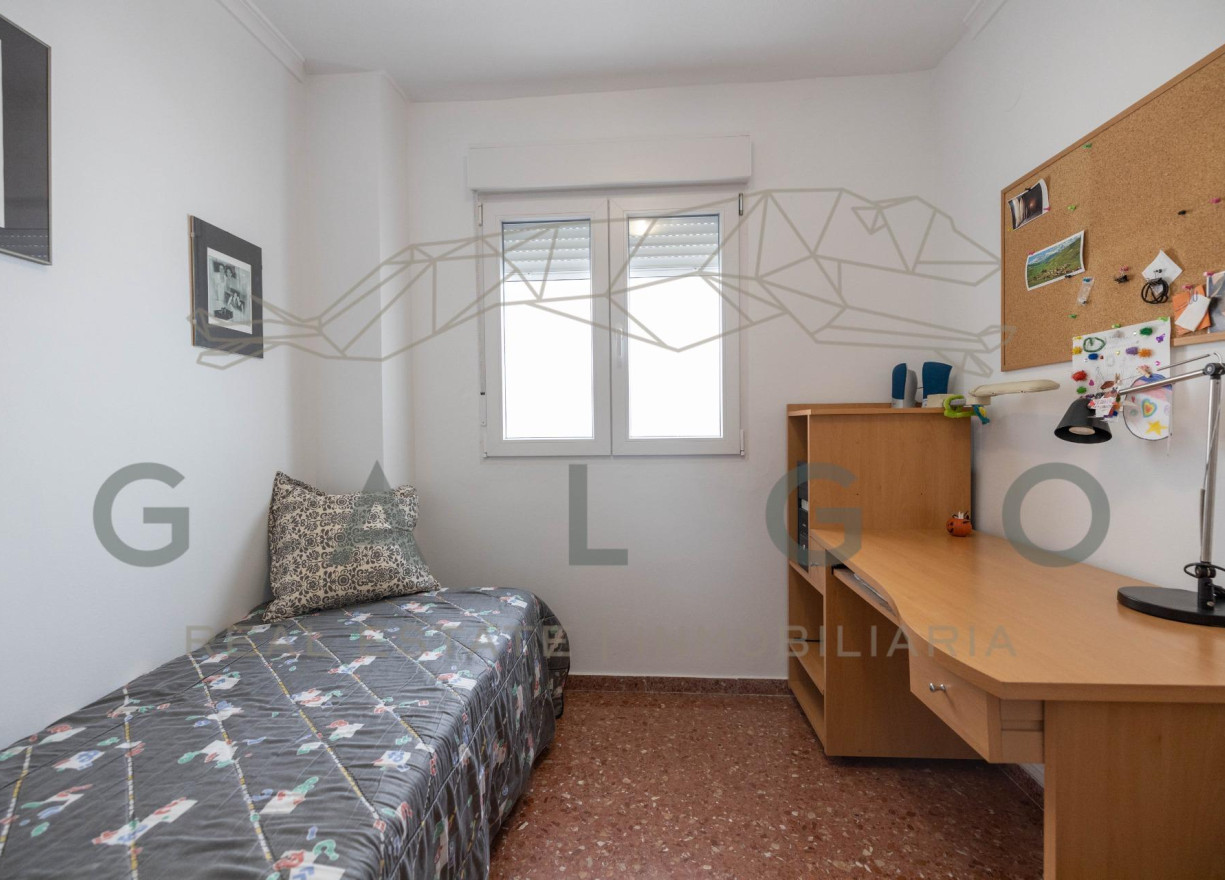 Revente - Vloer - Valencia - Nou Moles
