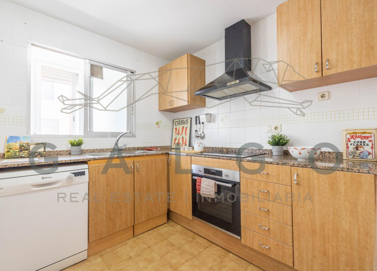 Revente - Vloer - Valencia - Nou Moles