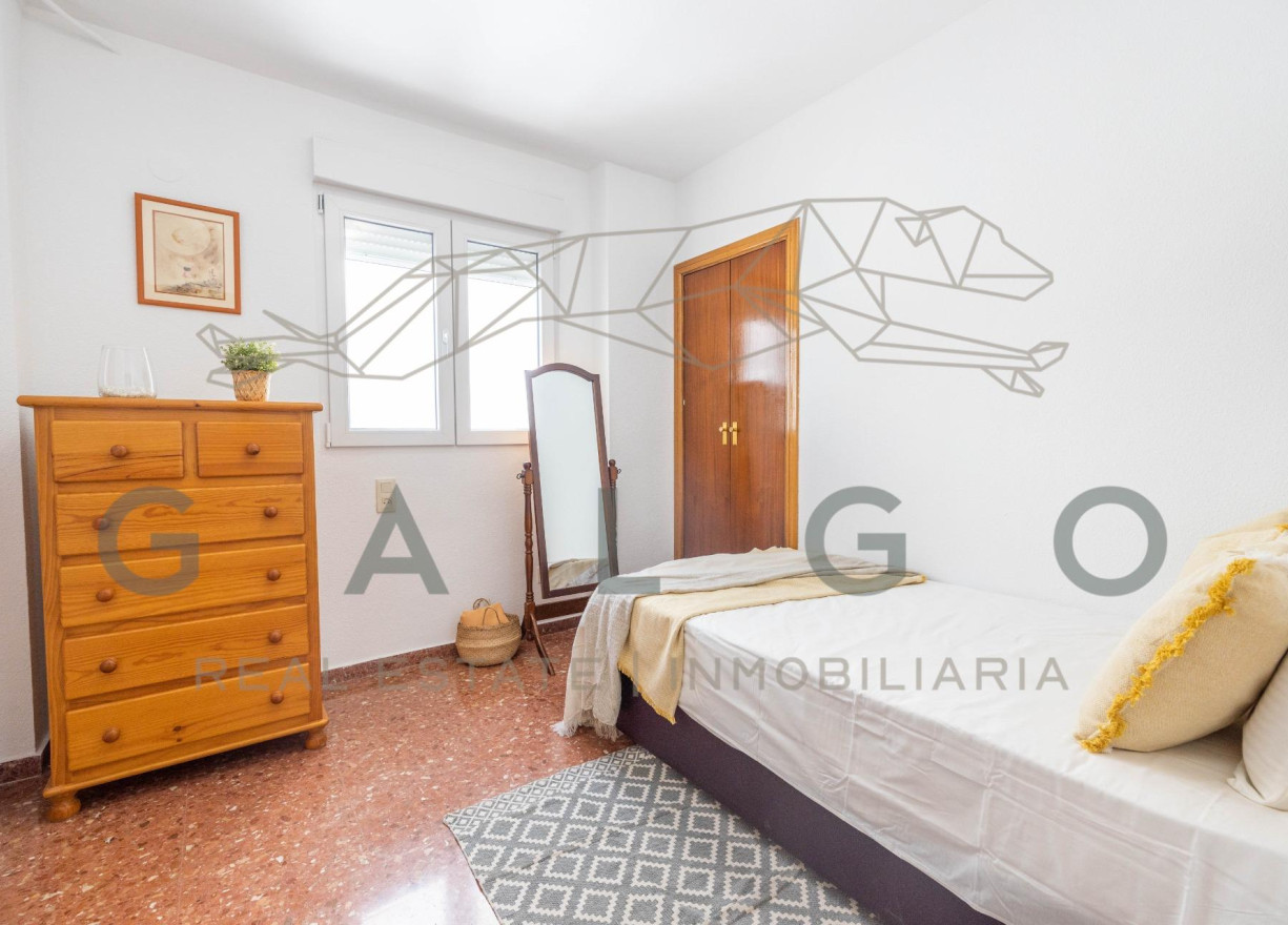 Revente - Vloer - Valencia - Nou Moles