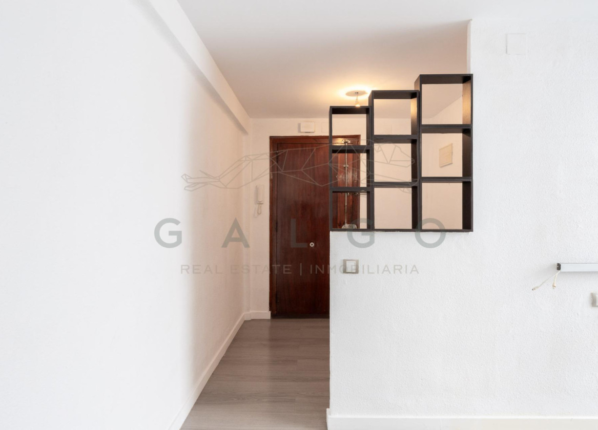 Revente - Vloer - Valencia - Nou Moles