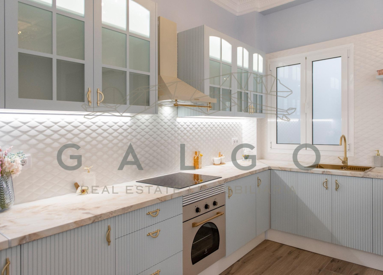 Revente - Vloer - Valencia - Russafa - Ruzafa