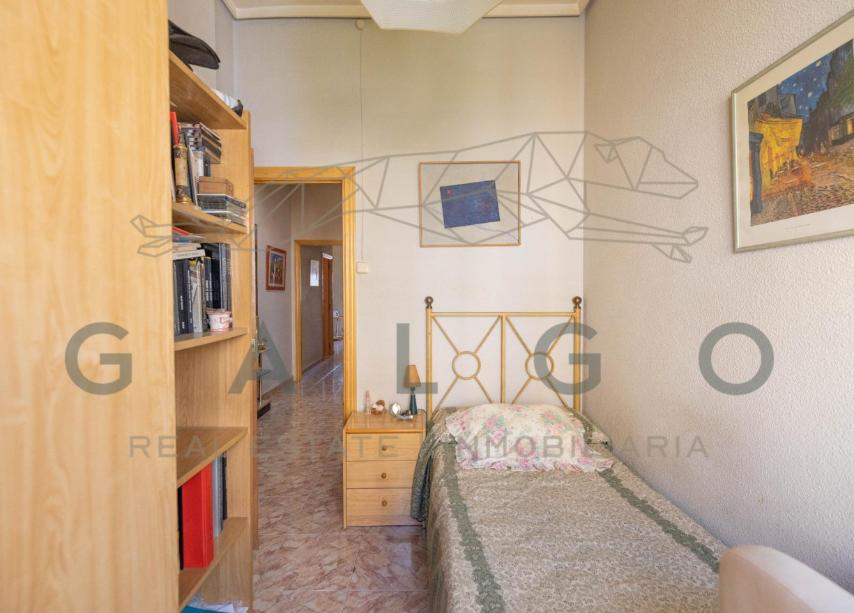 Revente - Vloer - Valencia - Russafa