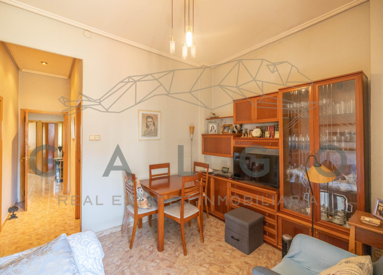 Revente - Vloer - Valencia - Russafa